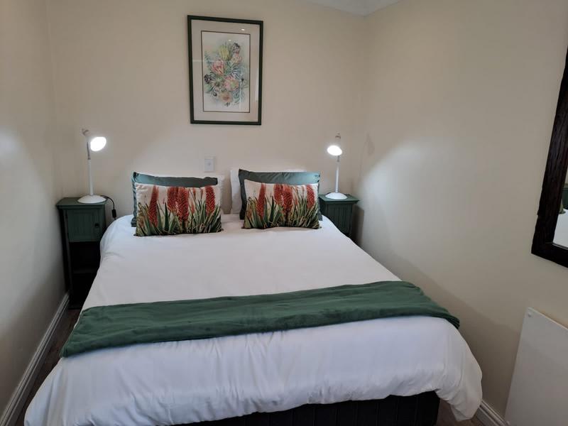 To Let 1 Bedroom Property for Rent in Hermanus Western Cape